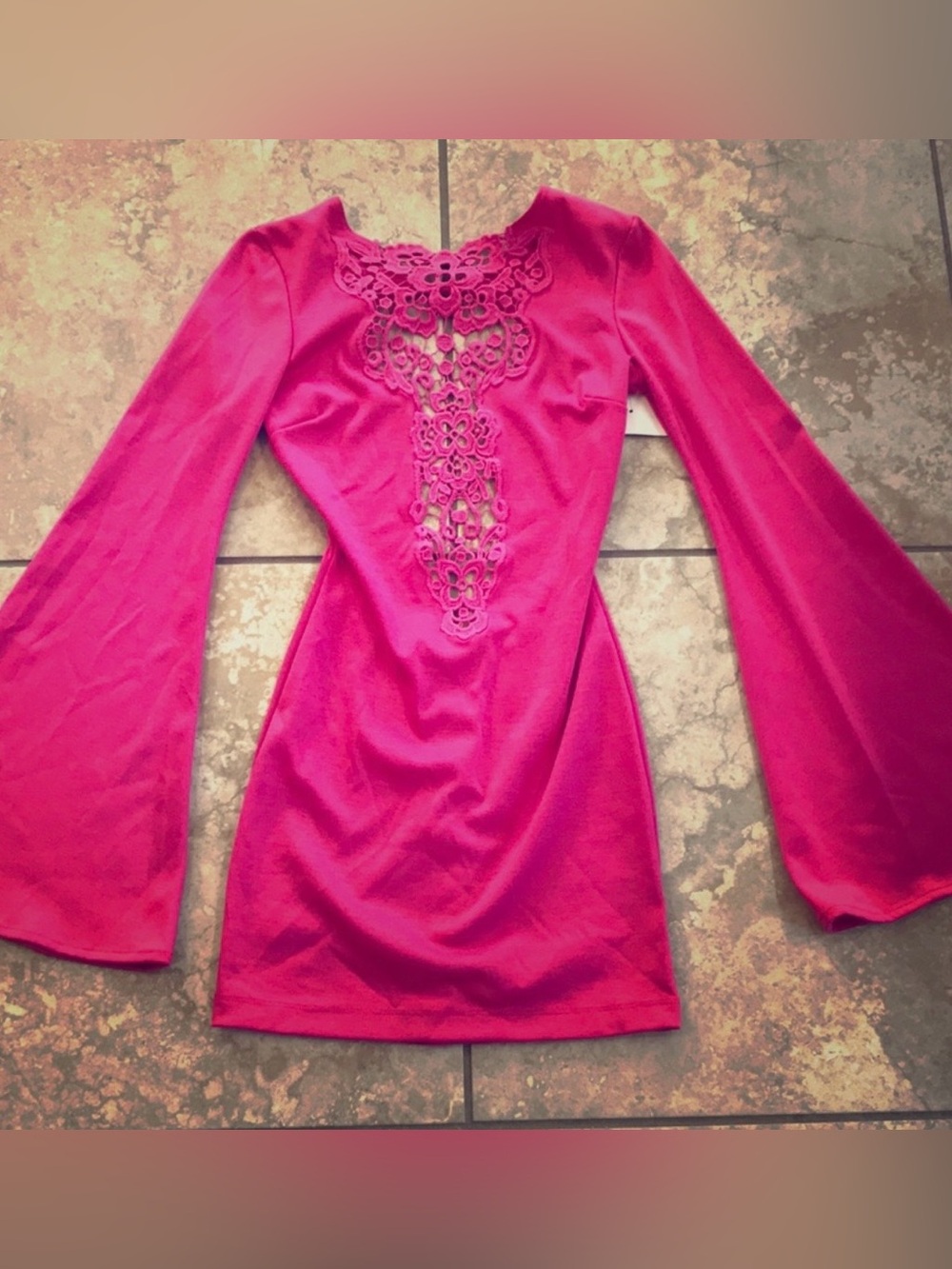 Dress The Population Hot Pink Bell Sleeve Cutout Open Back Lace Mini Dress XS